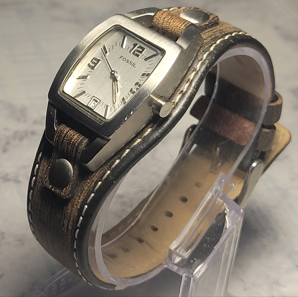 Fossil - Picture 10 of 16